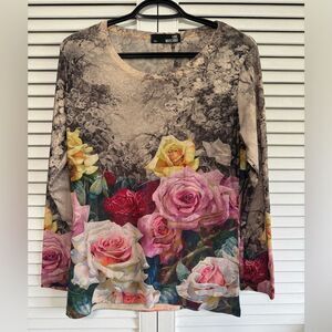 RARE VINTAGE Love Moschino all over flowers multicolor long steeve top